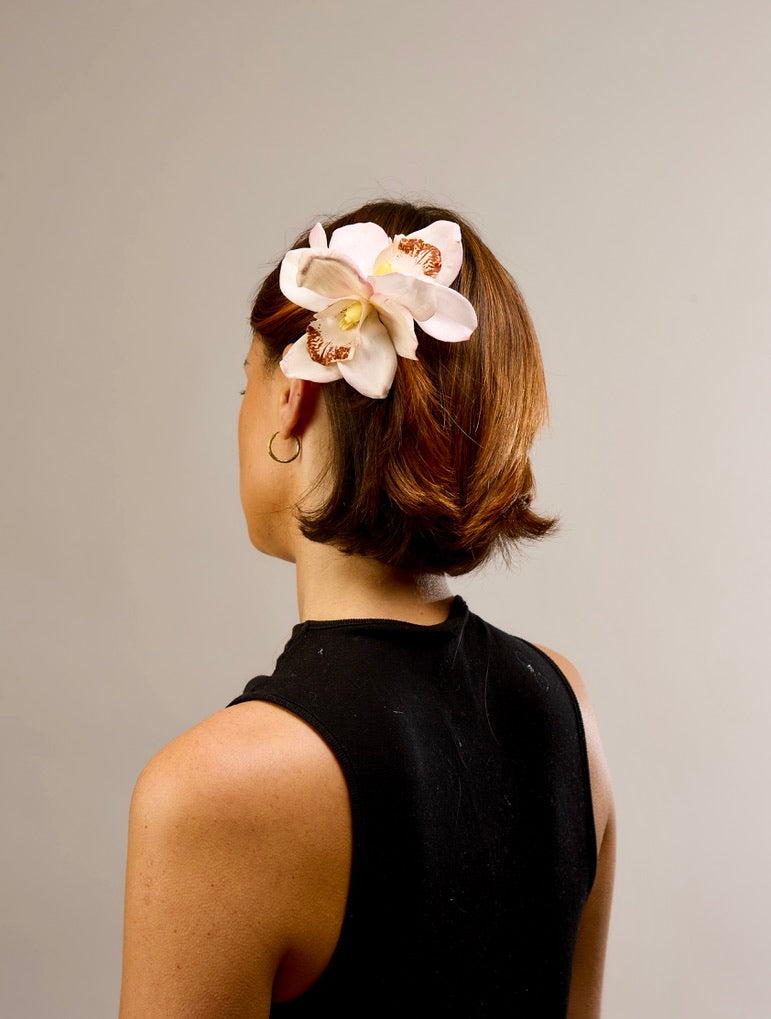 Orchid — Cream White Slide Clip