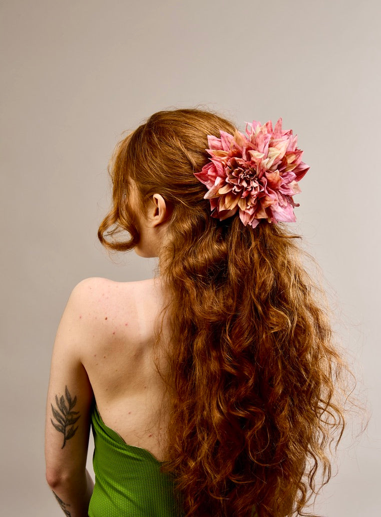 Dahlia — Dual Pink Claw Clip