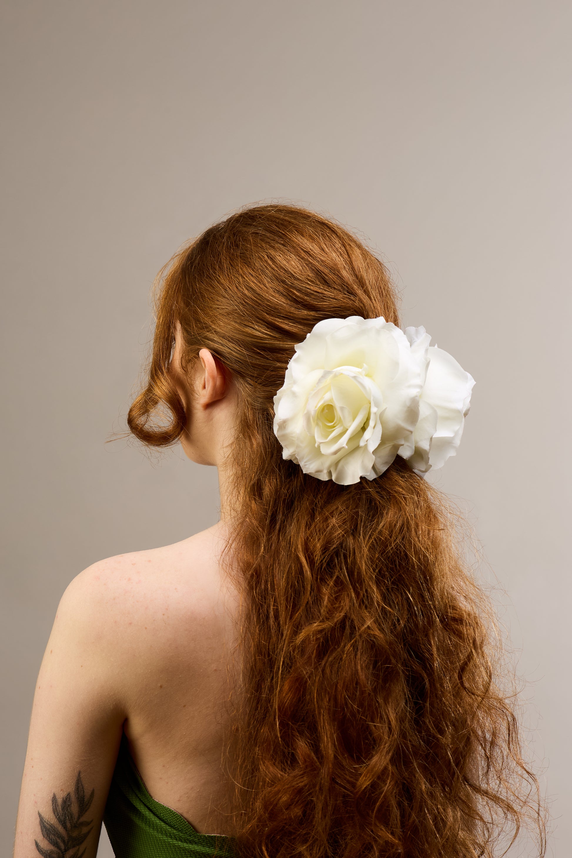 English Garden Rose — White Claw Clip